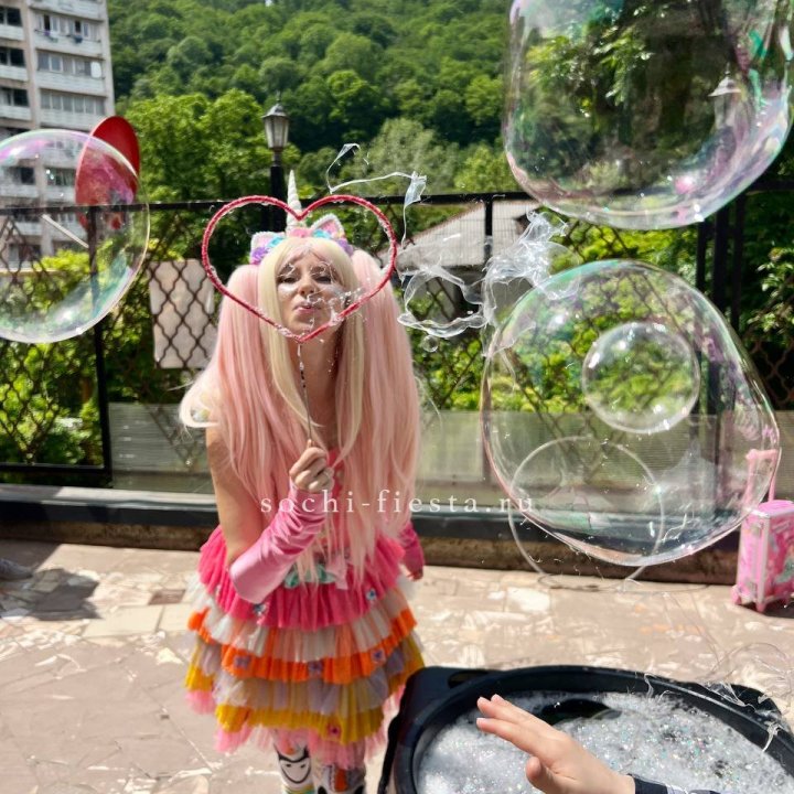 Шоу мыльных пузырей в Абакане