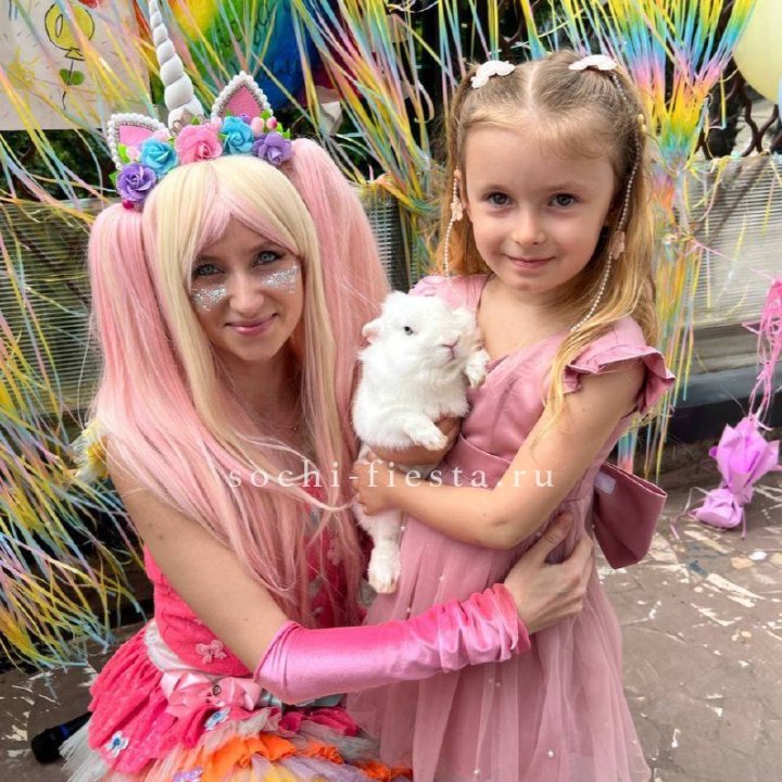 Шоу с кроликом в Абакане