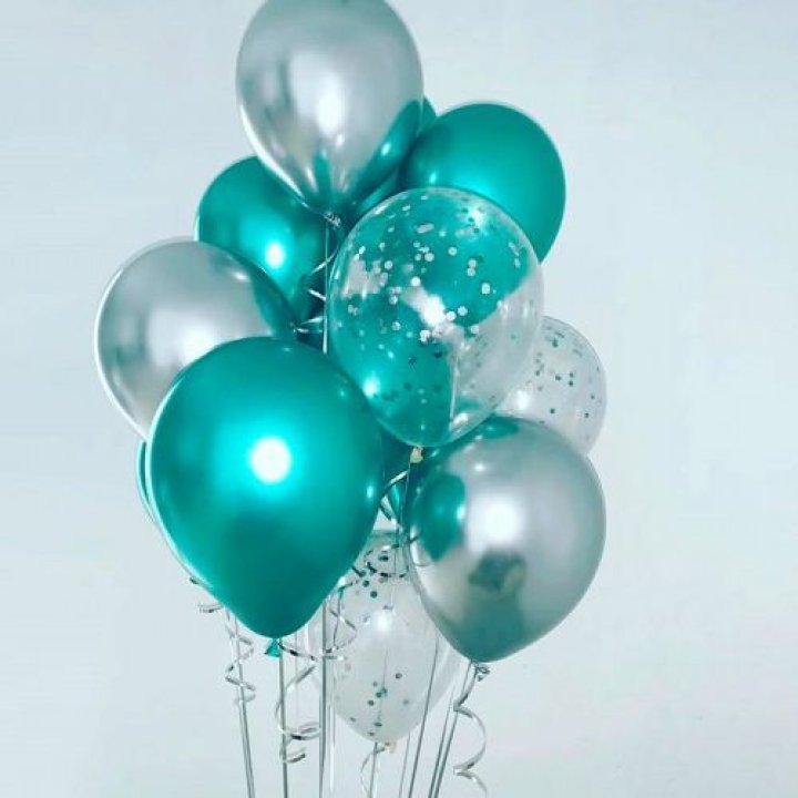 Фонтан шаров "Изумрудный" в Абакане