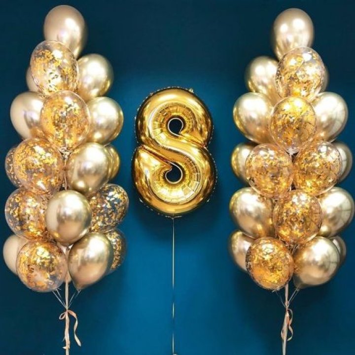 Цифра с фонтанами шаров  в Абакане