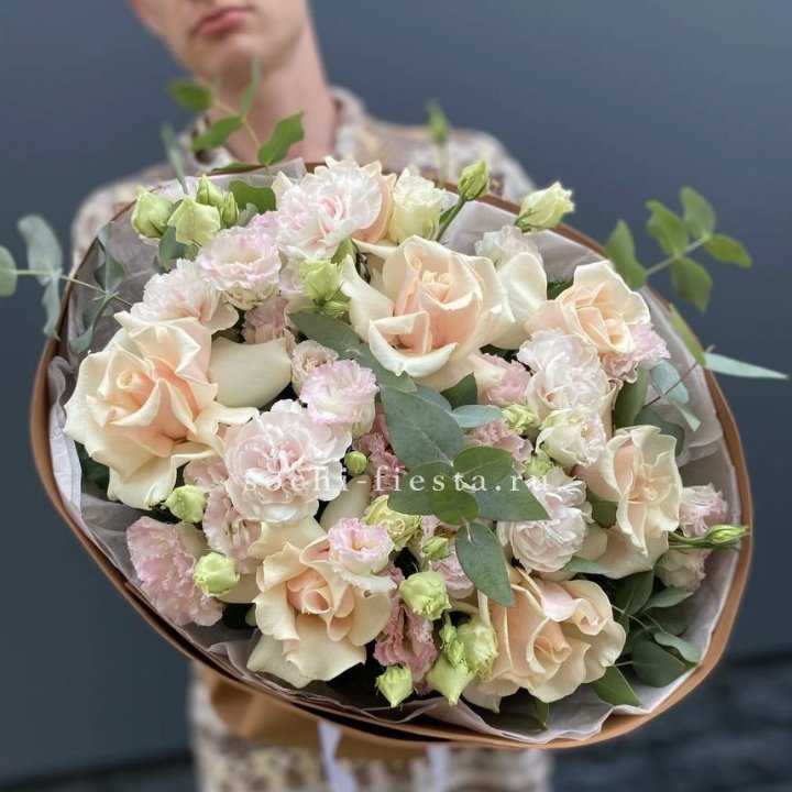  Букет кремовых роз "Мокко" в Абакане