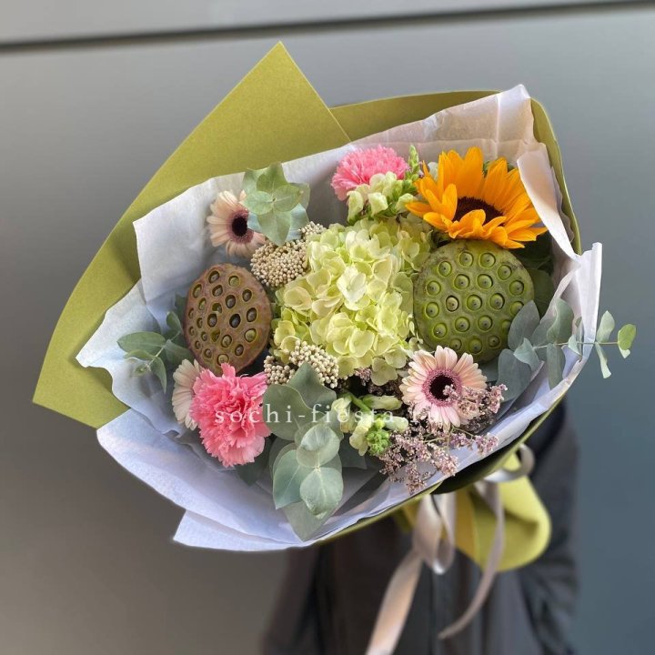 Букет "Озеро любви" в Абакане