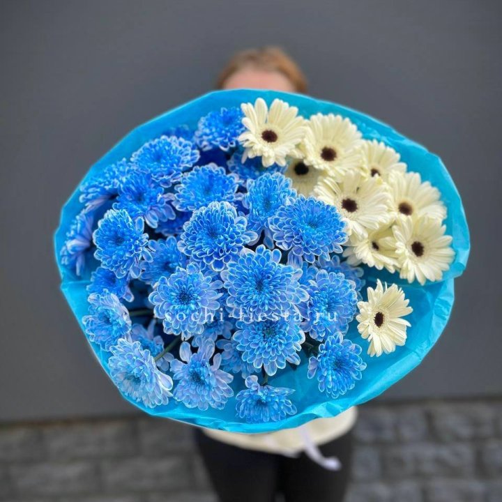 Букет хризантем и гербер в Абакане