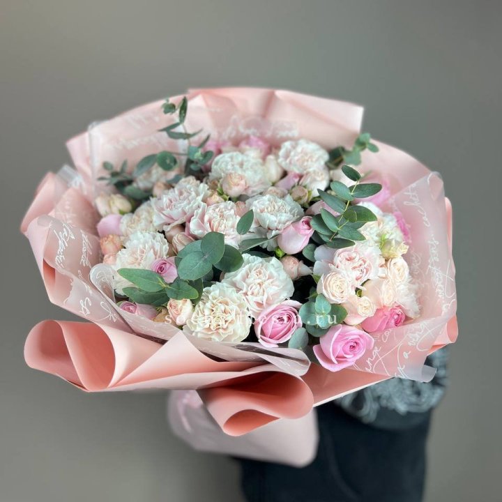  Букет  "Любовь в её глазах" в Абакане