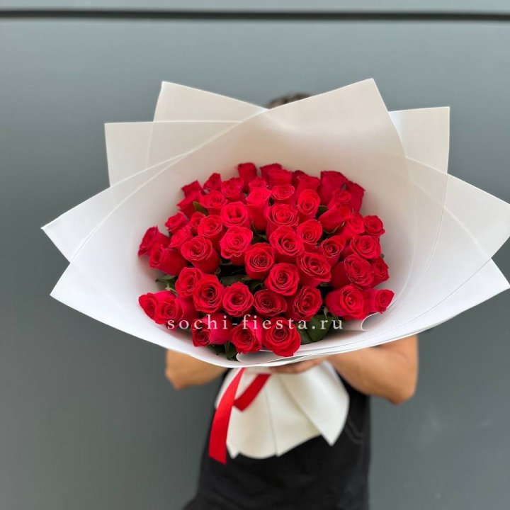 51  красная роза в Абакане