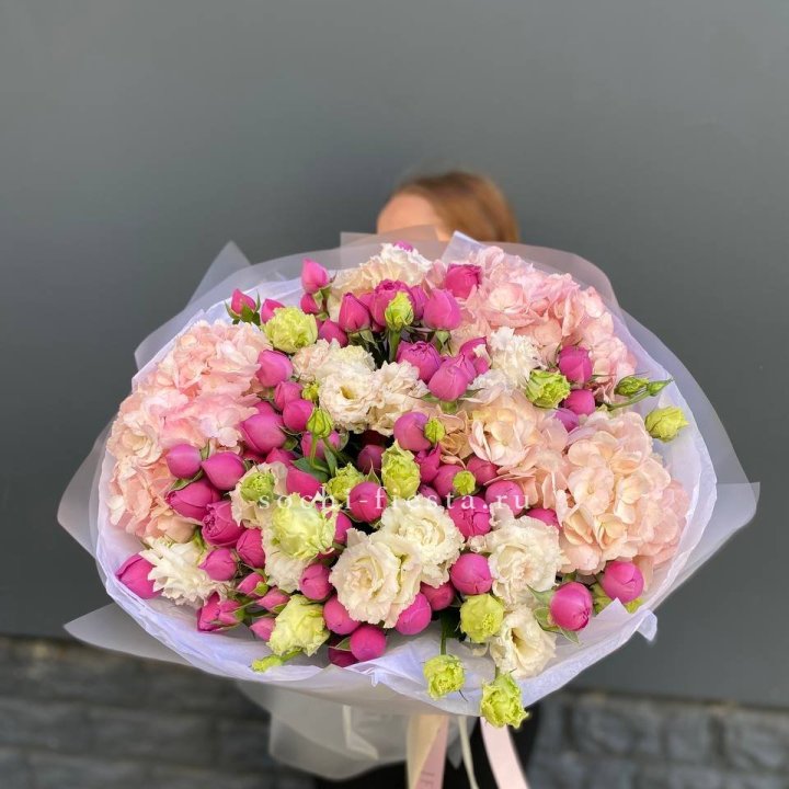  Букет  гортензий и Мисти в Абакане