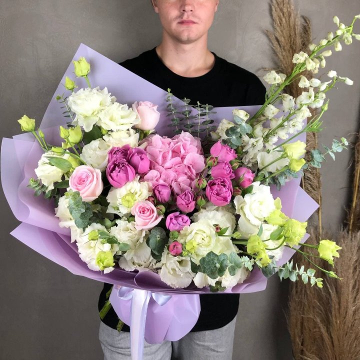 Дизайнерский букет "Венера" в Абакане