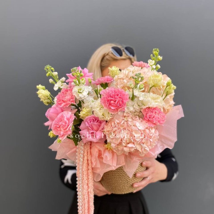 Композиция "Роскошь" в Абакане