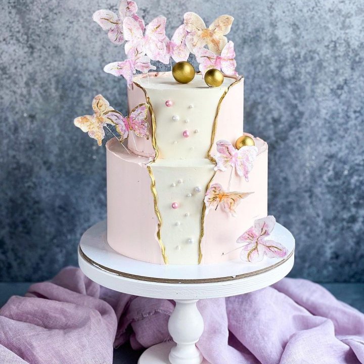 Торт "Бабочки в животе" в Абакане