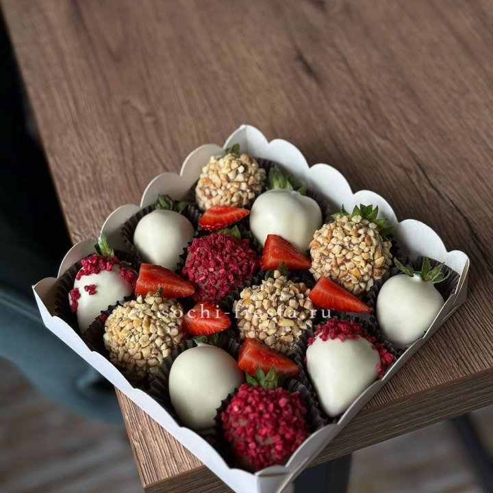 Клубника в шоколаде 12 ягод №2 в Абакане