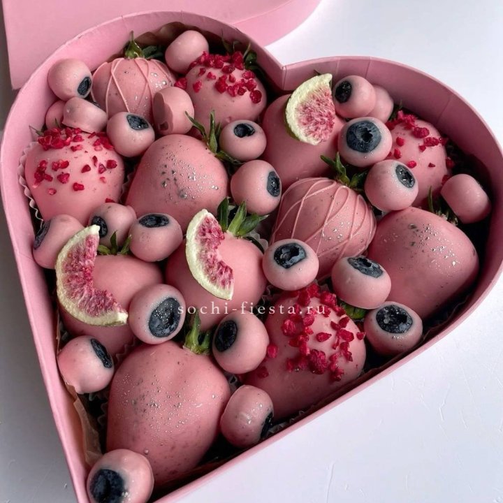 Клубника в шоколаде Сердце в Абакане