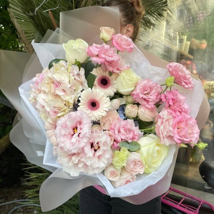 Дизайнерский букет "Лаундж пак" в Абакане