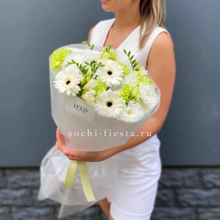 Букет "Джиржи фловерс" в Абакане