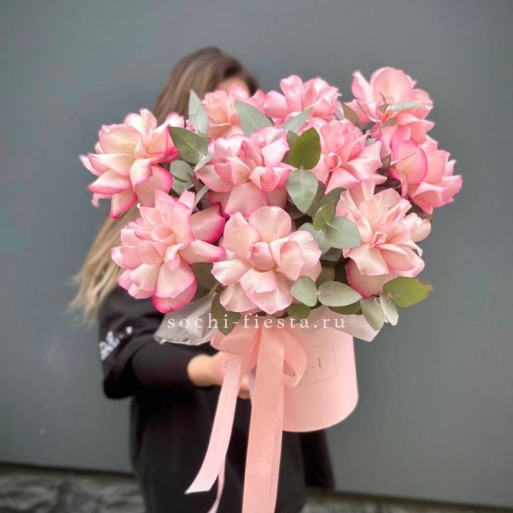 11 Фрунцузских роз "Венди" в Абакане