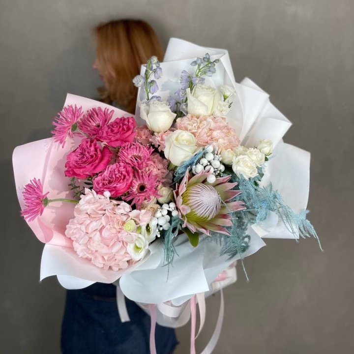 Дизайнерский букет "Фантастик" в Абакане