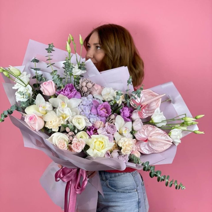 Дизайнерский букет "Вероника" в Абакане