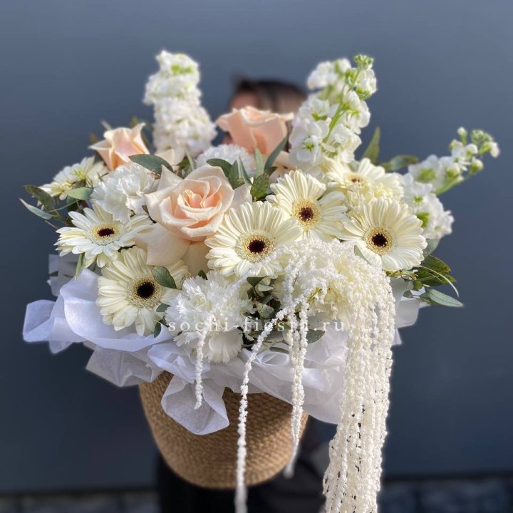 Цветы в джутовом кашпо "Валери" в Абакане