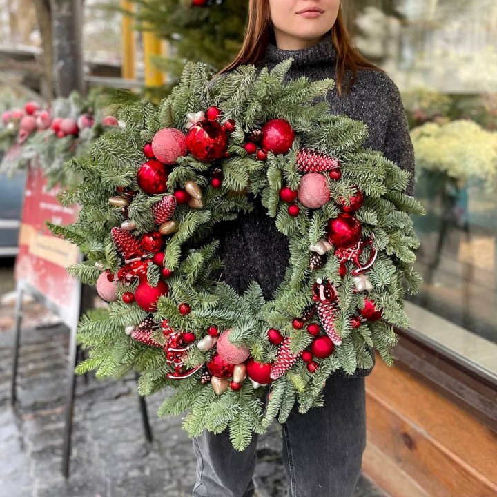 Рождественский венок  в Абакане