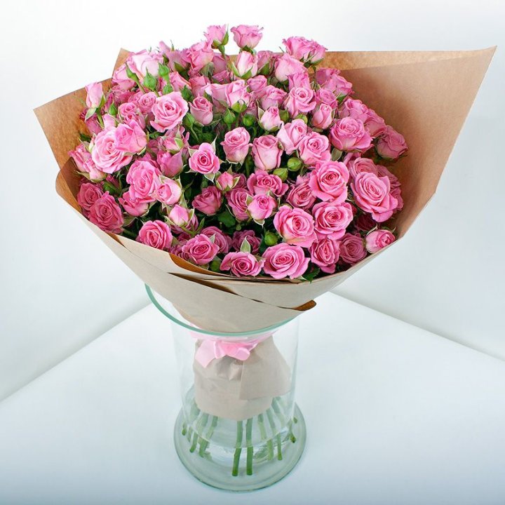 15 кустовых роз в Абакане