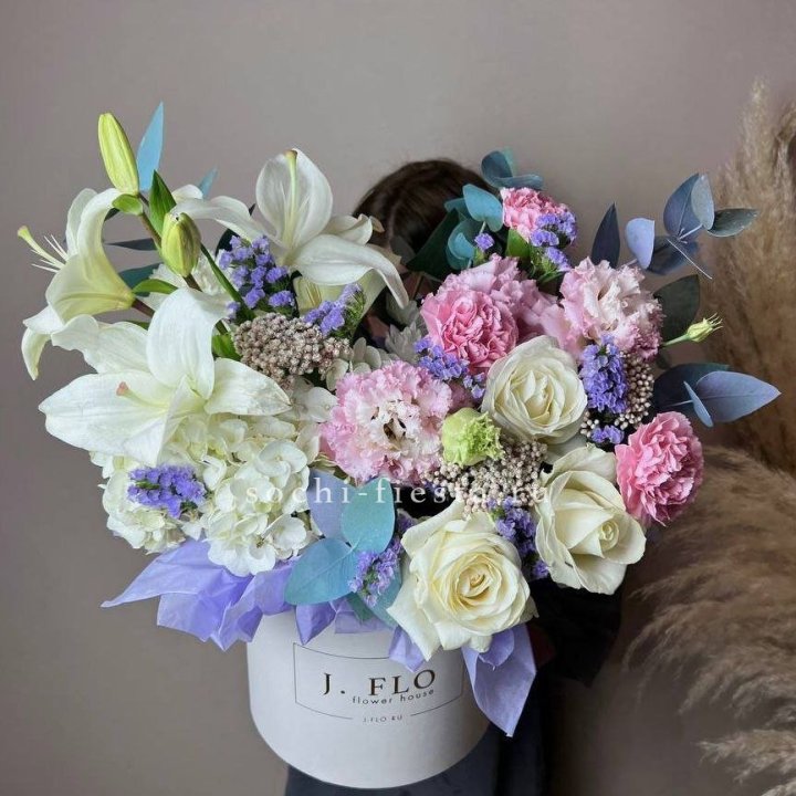 Авторский бокс "Виргиния" в Абакане