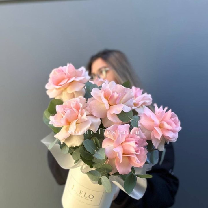 Французские роз в боксе в Абакане