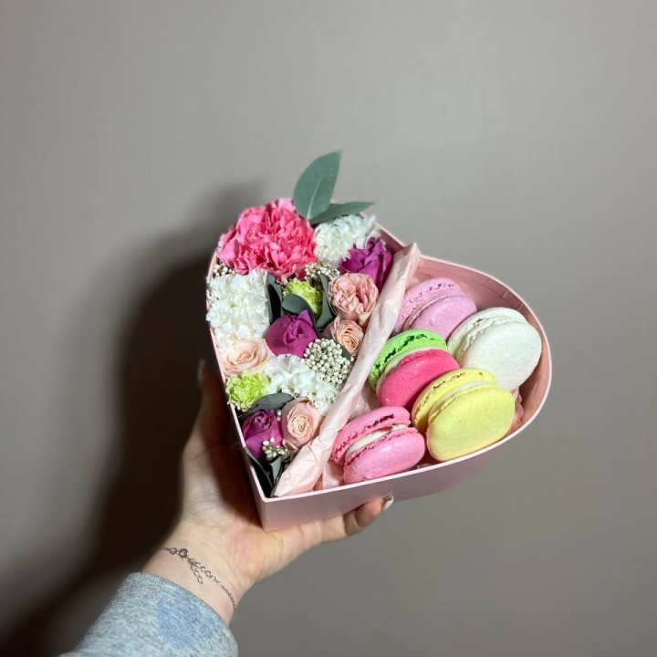 Дуо цветы и макаронсы в Абакане