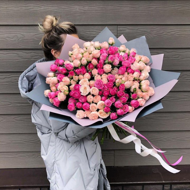 55 роз микс кустовых в Абакане