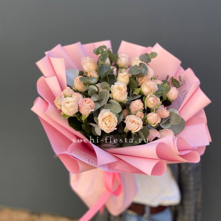 Букет пионовидных роз Cute Love в Абакане