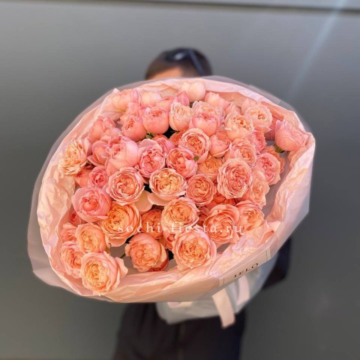 Букет из 21 пионовидной розы Джульетта в Абакане