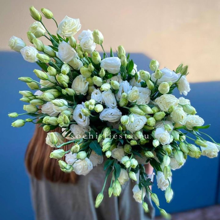 Охапка эустомы в Абакане