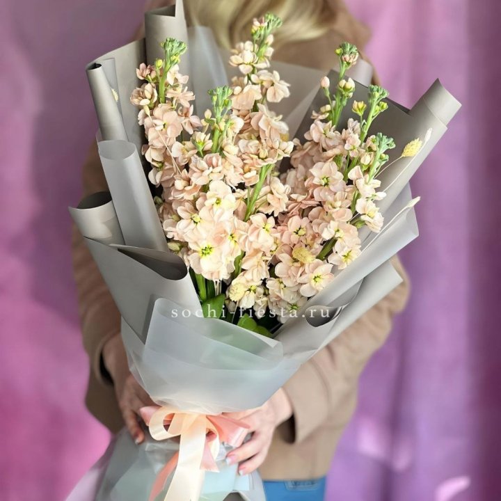 Букет ароматной маттиоллы №2 в Абакане