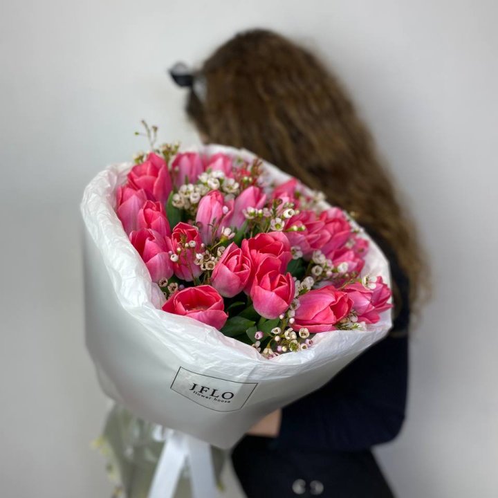 Дуо тюльпаны с хамелациумом в Абакане