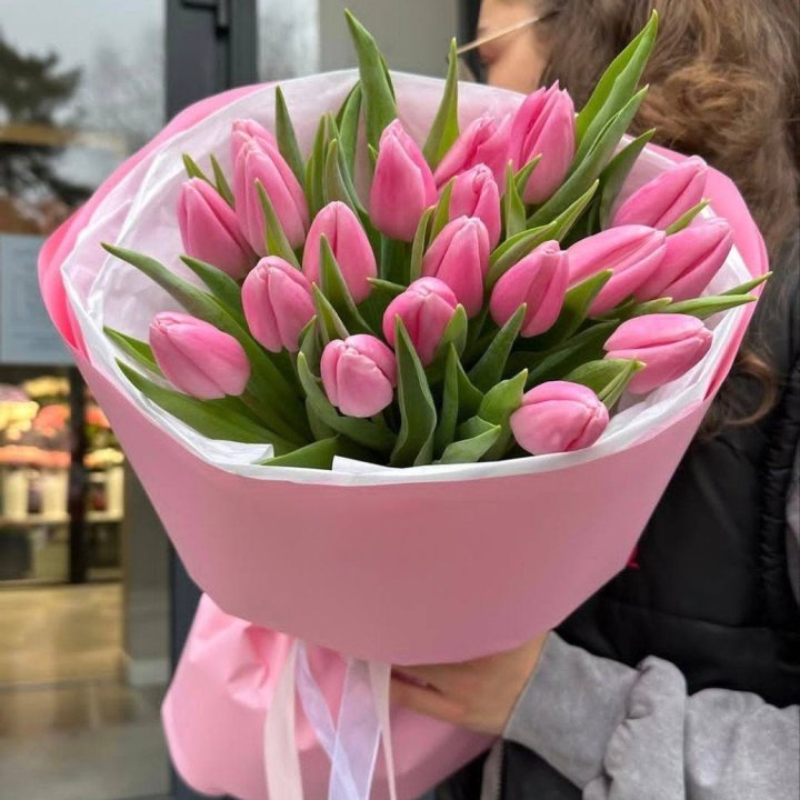  19 розовых тюльпанов в Абакане