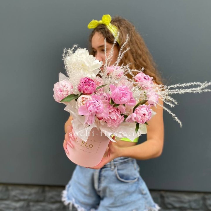 Цилиндр "Амина" в Абакане