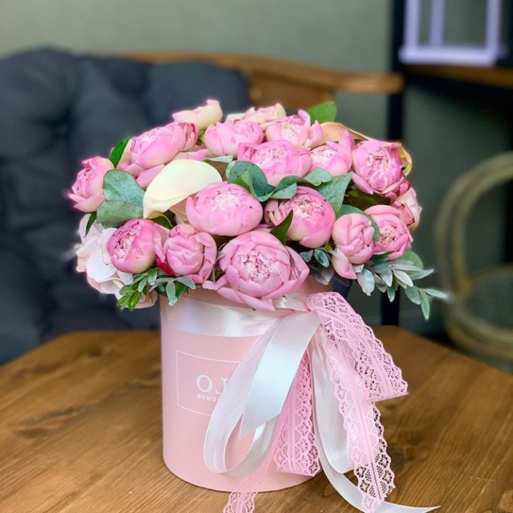 Композиция с пионами №1 в Абакане