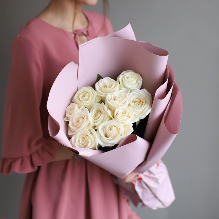 11 белых роз в Абакане