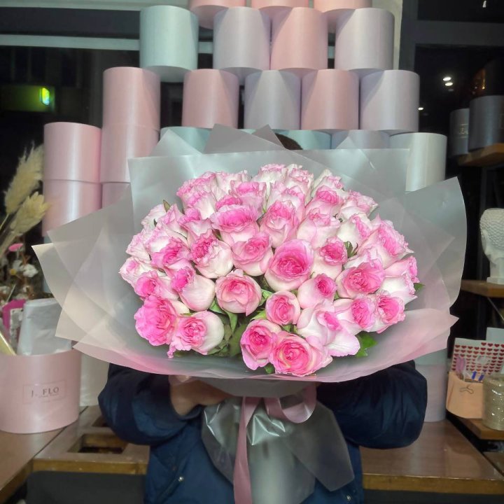  51 розовых роз в Абакане