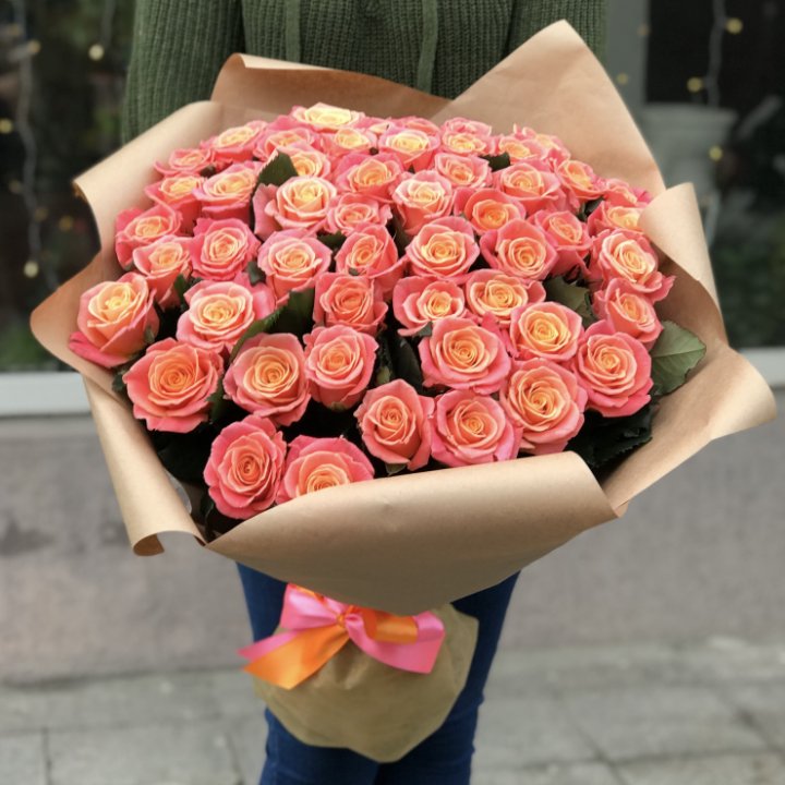 55 роз мисс пигги в Абакане