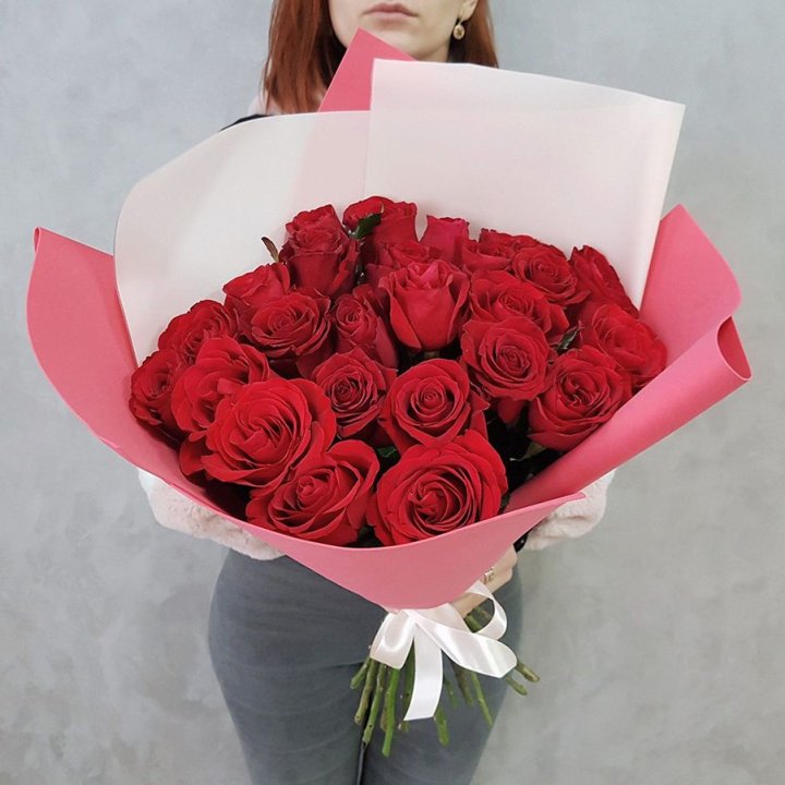 25 Красных роз рози вайт в Абакане