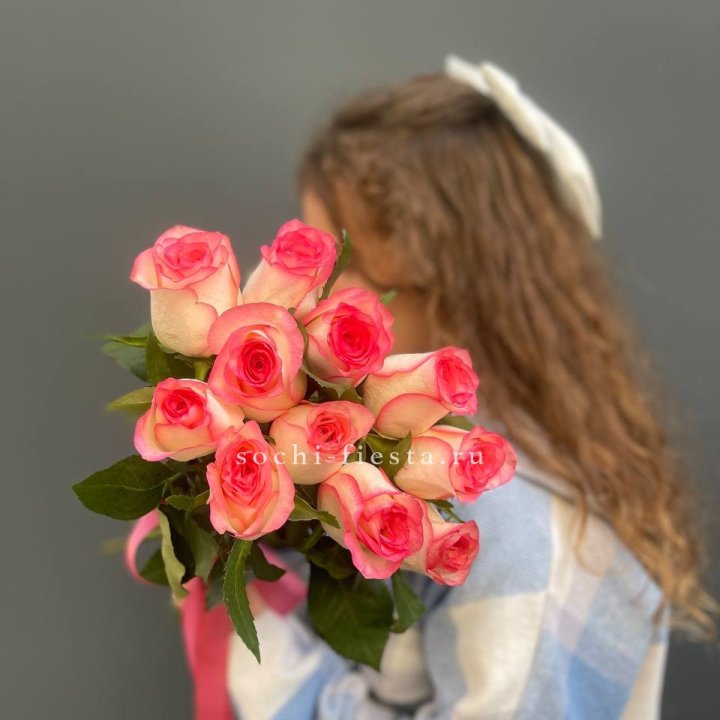 11 роз "Джумилия" в Абакане