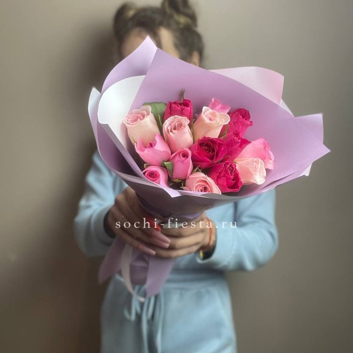 Букет из 15 роз Микс (Кения) в Абакане