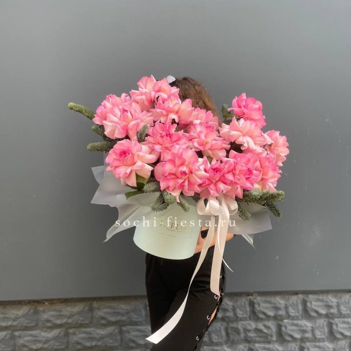 Бокс из 15 французских роз в Абакане