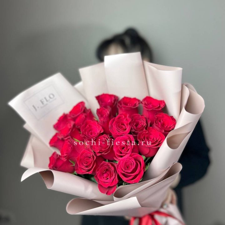 21 красная роза  в Абакане