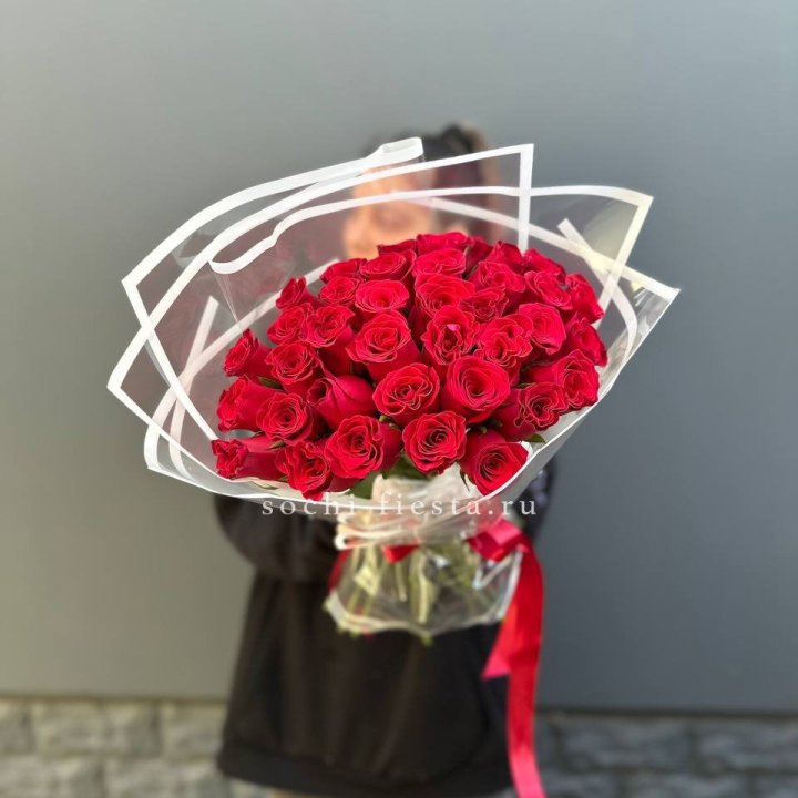 31 красная роза в Абакане