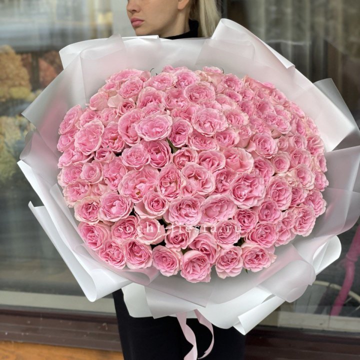 101 нежно-розовая роза в Абакане