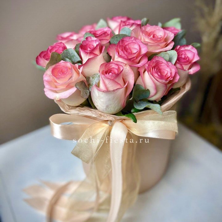 19 Роз Джумилия в коробке в Абакане