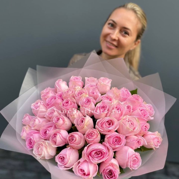 51 розовая роза в Абакане