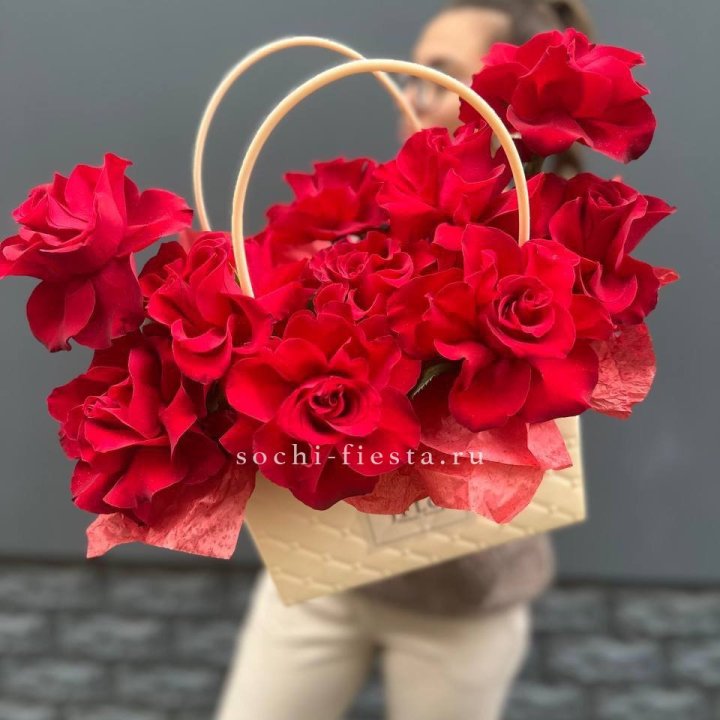 Французские розы в сумочке в Абакане