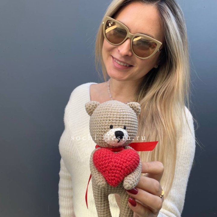 Мишка с сердцем ручной работы в Абакане