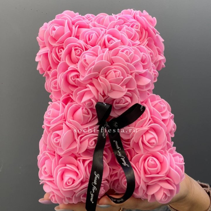 Игрушка медведь из розовых роз в Абакане